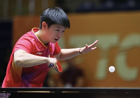 杜兰特关键补篮赢得比赛