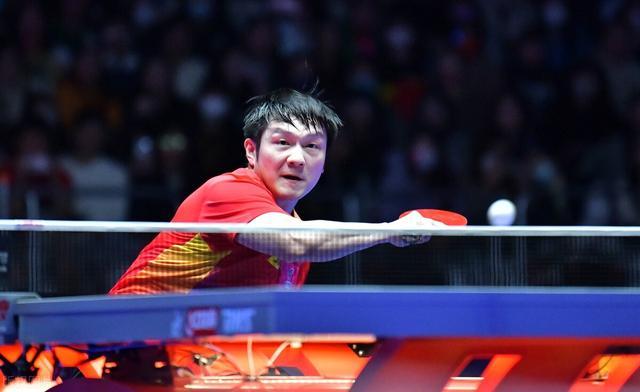 拓媒：杨瀚森面对艰难的对位但从未退缩，这对他算是一种胜利